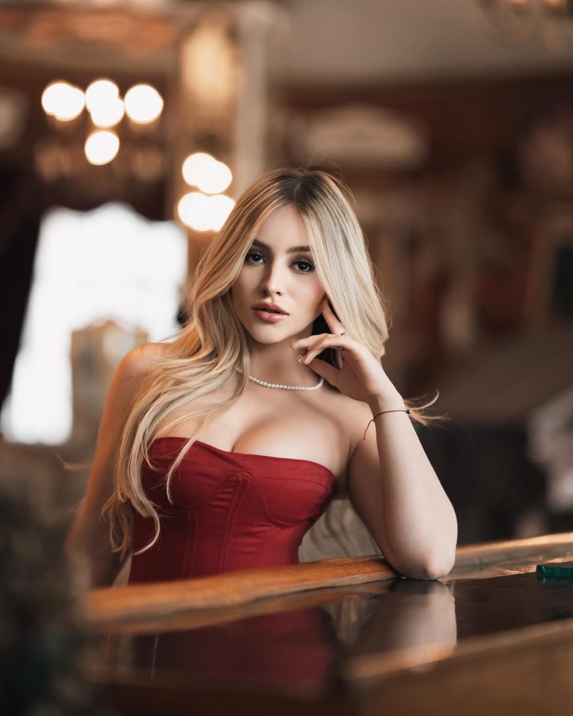 media 9